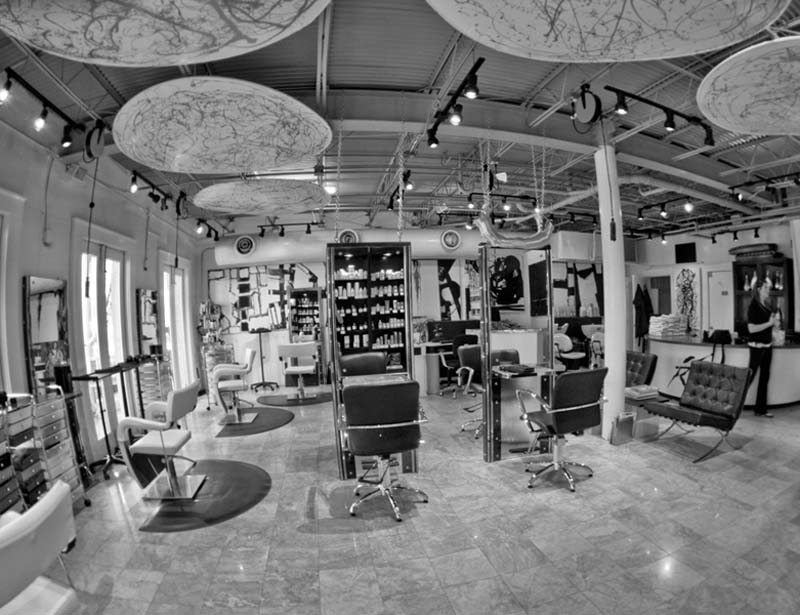 http://www.rollandsbeautybar.com/wp-content/uploads/2011/10/Rollands-1-.jpg