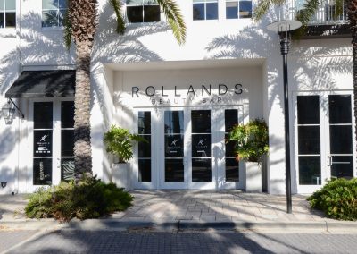 Rollands Beauty Bar entrance