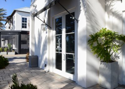 Rollands Beauty Bar