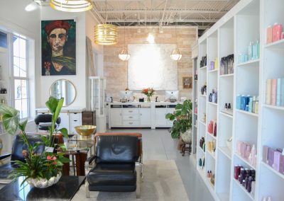 Rollands Beauty Bar